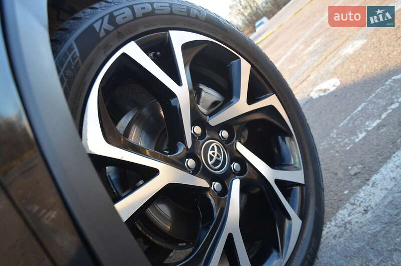 Позашляховик / Кросовер Toyota C-HR 2018 в Дрогобичі фото 63 Позашляховик / Кросовер Toyota C-HR 2018 в Дрогобичі