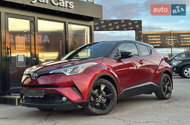 Позашляховик / Кросовер Toyota C-HR 2016 в Харкові