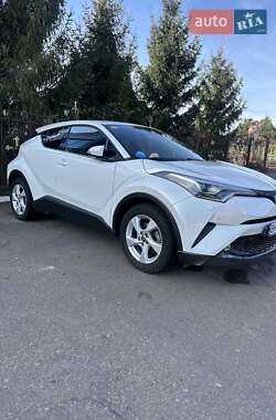 Внедорожник / Кроссовер Toyota C-HR 2019 в Одессе