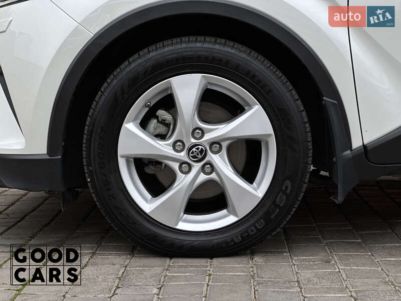 Внедорожник / Кроссовер Toyota C-HR 2018 в Одессе