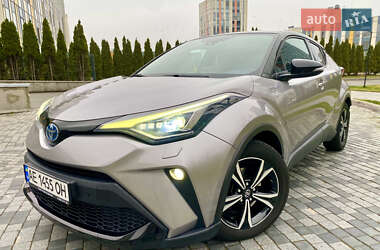 Внедорожник / Кроссовер Toyota C-HR 2020 в Днепре