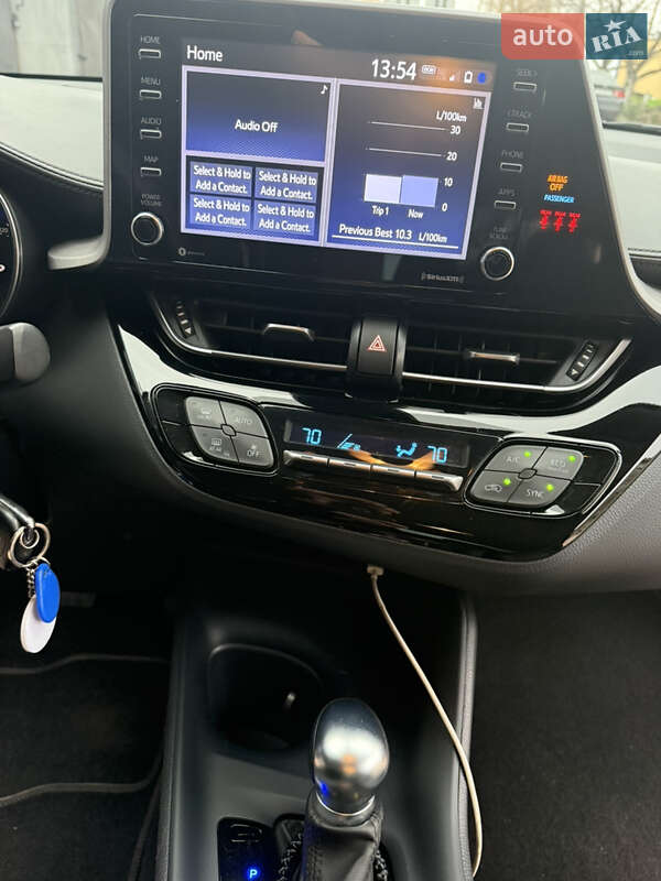 Внедорожник / Кроссовер Toyota C-HR 2021 в Запорожье