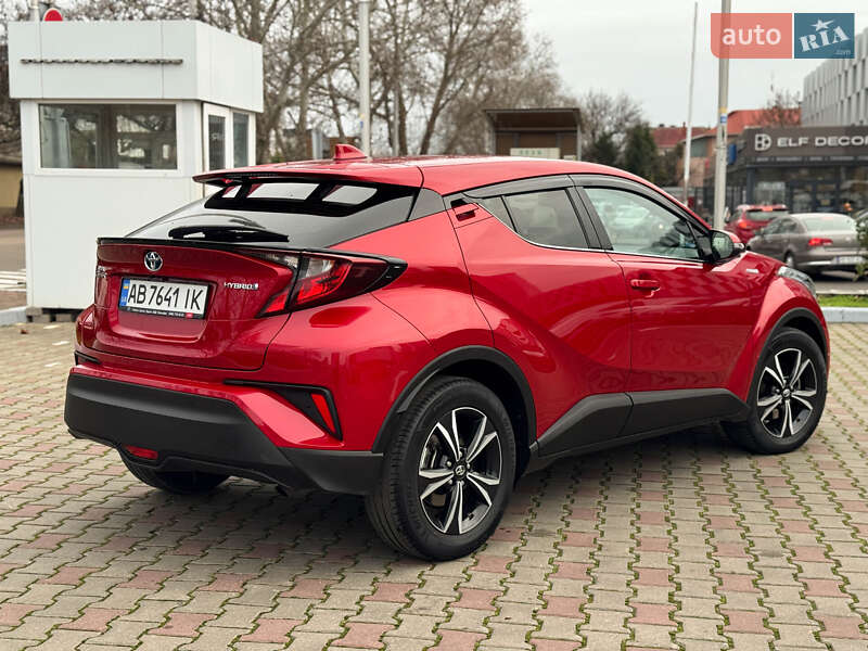 Позашляховик / Кросовер Toyota C-HR 2020 в Одесі фото 7 Позашляховик / Кросовер Toyota C-HR 2020 в Одесі