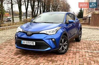 Позашляховик / Кросовер Toyota C-HR 2020 в Харкові