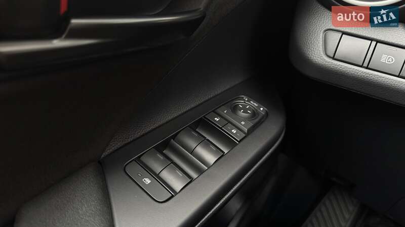 Внедорожник / Кроссовер Toyota C-HR 2024 в Одессе