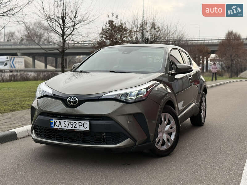 Позашляховик / Кросовер Toyota C-HR 2021 в Києві фото 3 Позашляховик / Кросовер Toyota C-HR 2021 в Києві