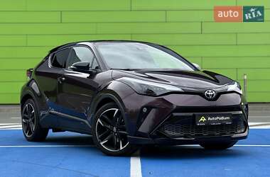 Позашляховик / Кросовер Toyota C-HR 2022 в Києві