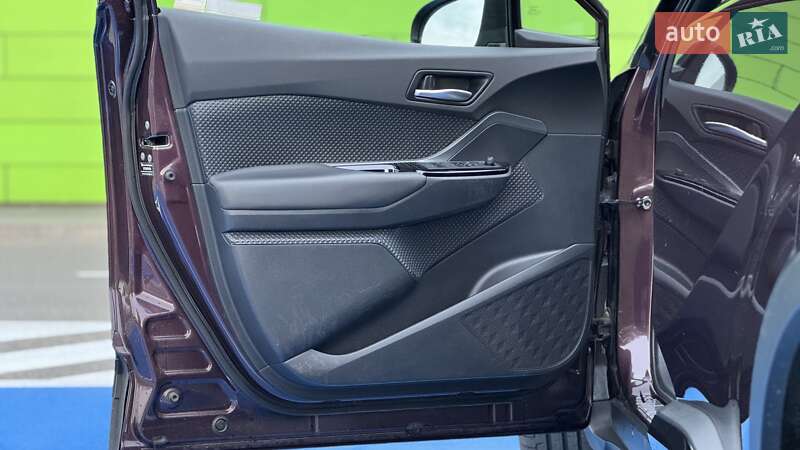 Внедорожник / Кроссовер Toyota C-HR 2022 в Киеве фото 13 Внедорожник / Кроссовер Toyota C-HR 2022 в Киеве