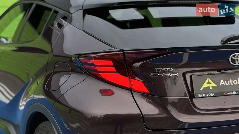 Внедорожник / Кроссовер Toyota C-HR 2022 в Киеве фото 35 Внедорожник / Кроссовер Toyota C-HR 2022 в Киеве