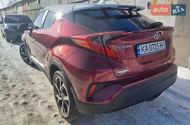 Позашляховик / Кросовер Toyota C-HR 2018 в Києві