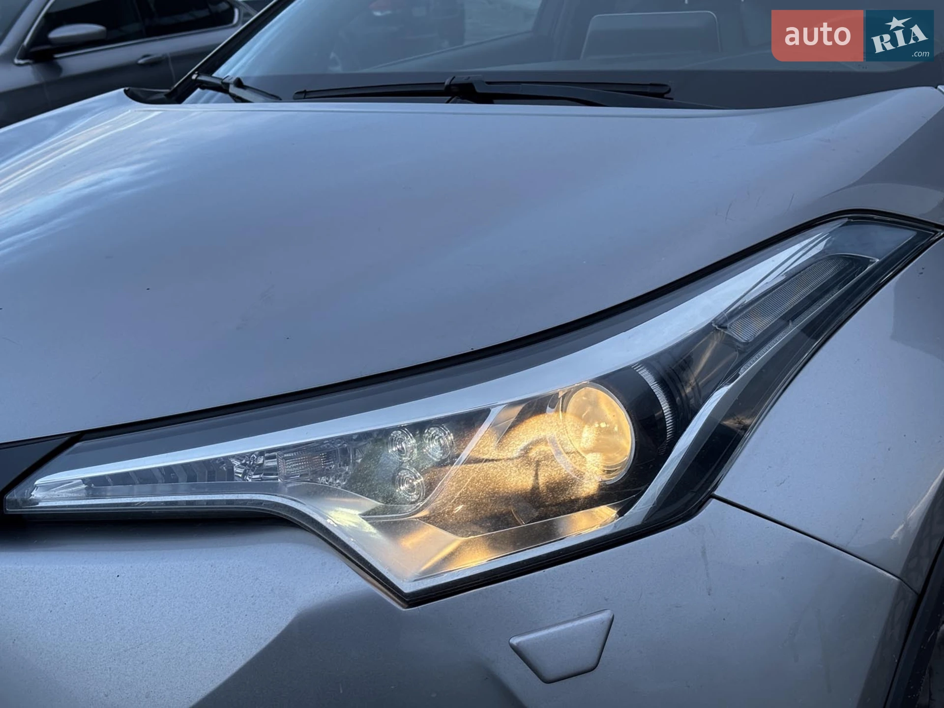 2016 Toyota C-HR - мініатюра 5