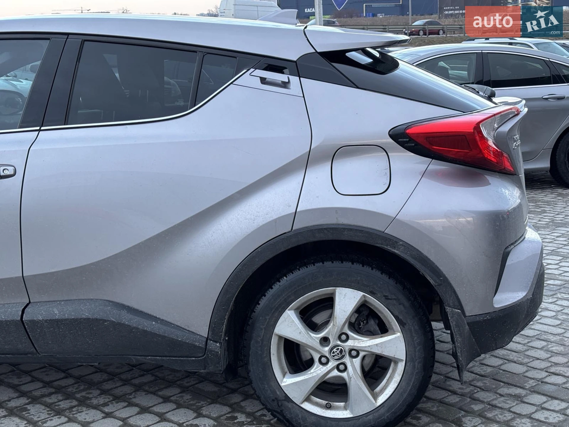 2016 Toyota C-HR - мініатюра 8