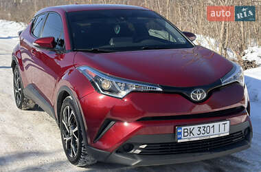 Позашляховик / Кросовер Toyota C-HR 2018 в Рівному