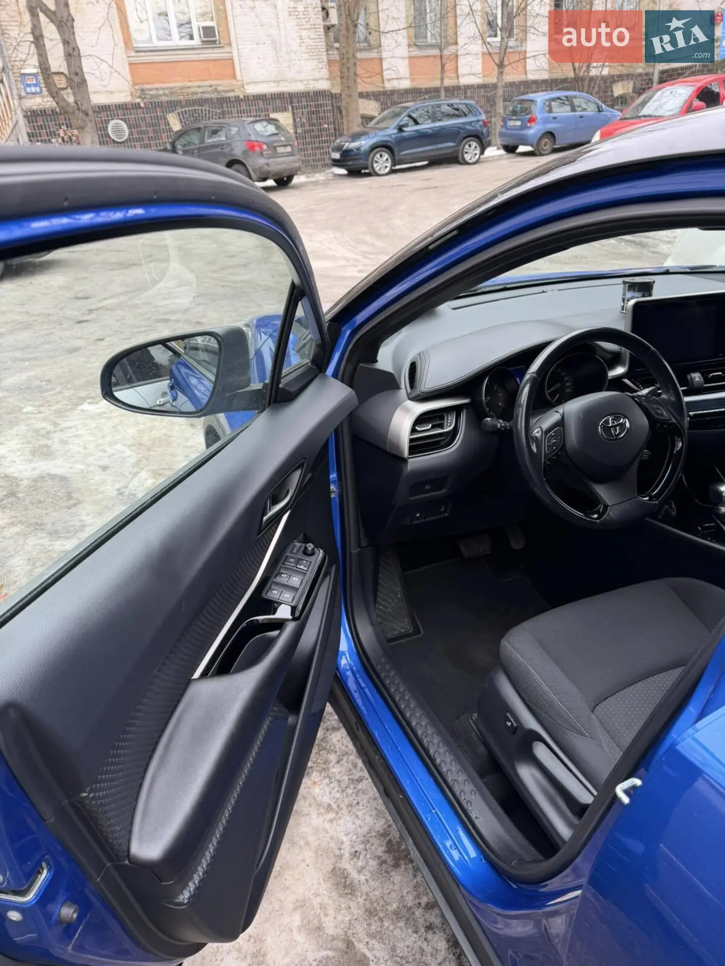 2018 Toyota C-HR - мініатюра 5