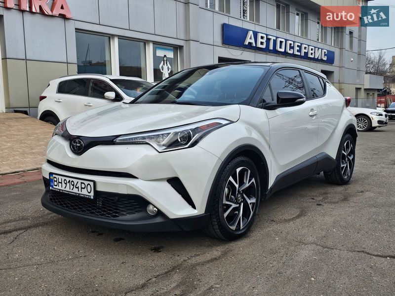 Toyota C-HR 2018 Toyota C-HR 2018
