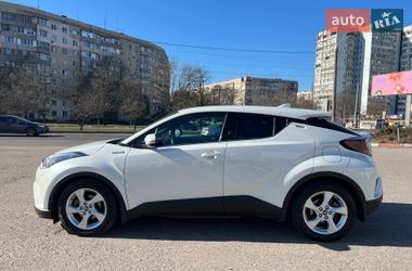 Позашляховик / Кросовер Toyota C-HR 2018 в Одесі