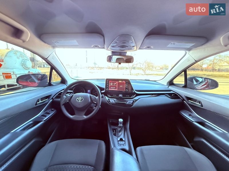 Внедорожник / Кроссовер Toyota C-HR 2020 в Харькове фото 19 Внедорожник / Кроссовер Toyota C-HR 2020 в Харькове