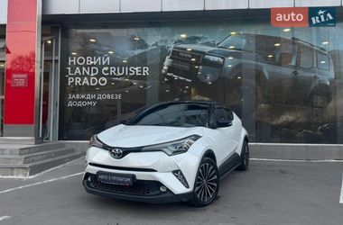 Позашляховик / Кросовер Toyota C-HR 2017 в Одесі