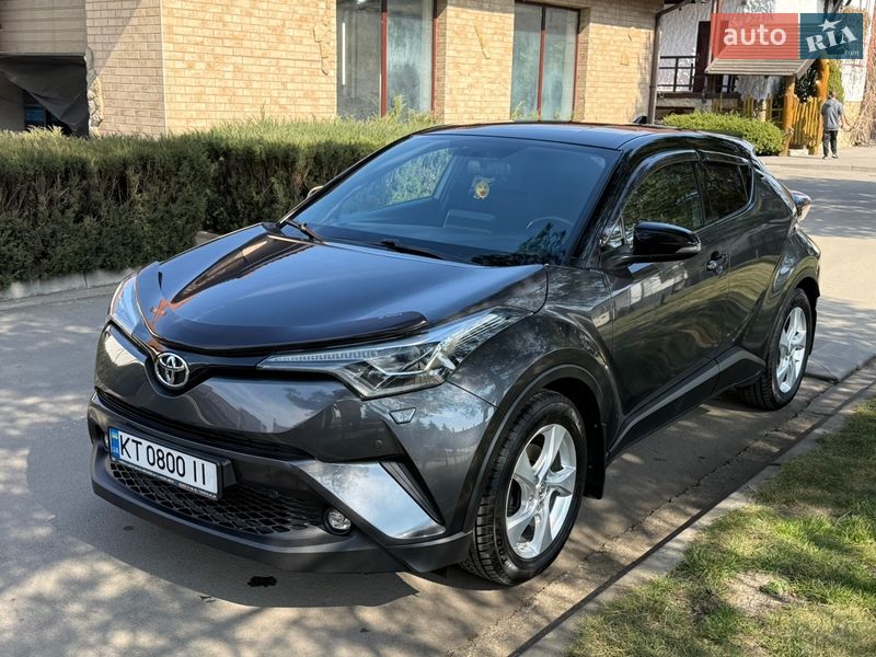 Внедорожник / Кроссовер Toyota C-HR 2018 в Ивано-Франковске