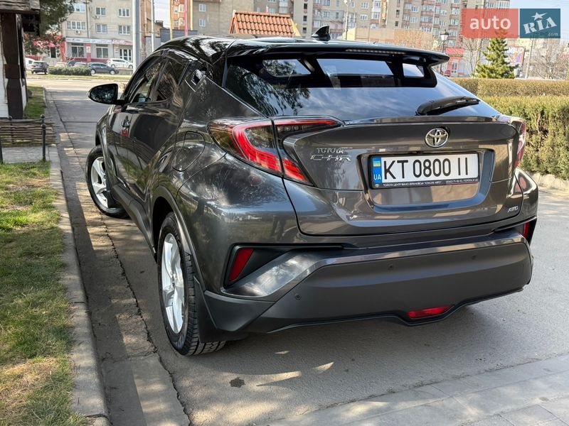 Внедорожник / Кроссовер Toyota C-HR 2018 в Ивано-Франковске