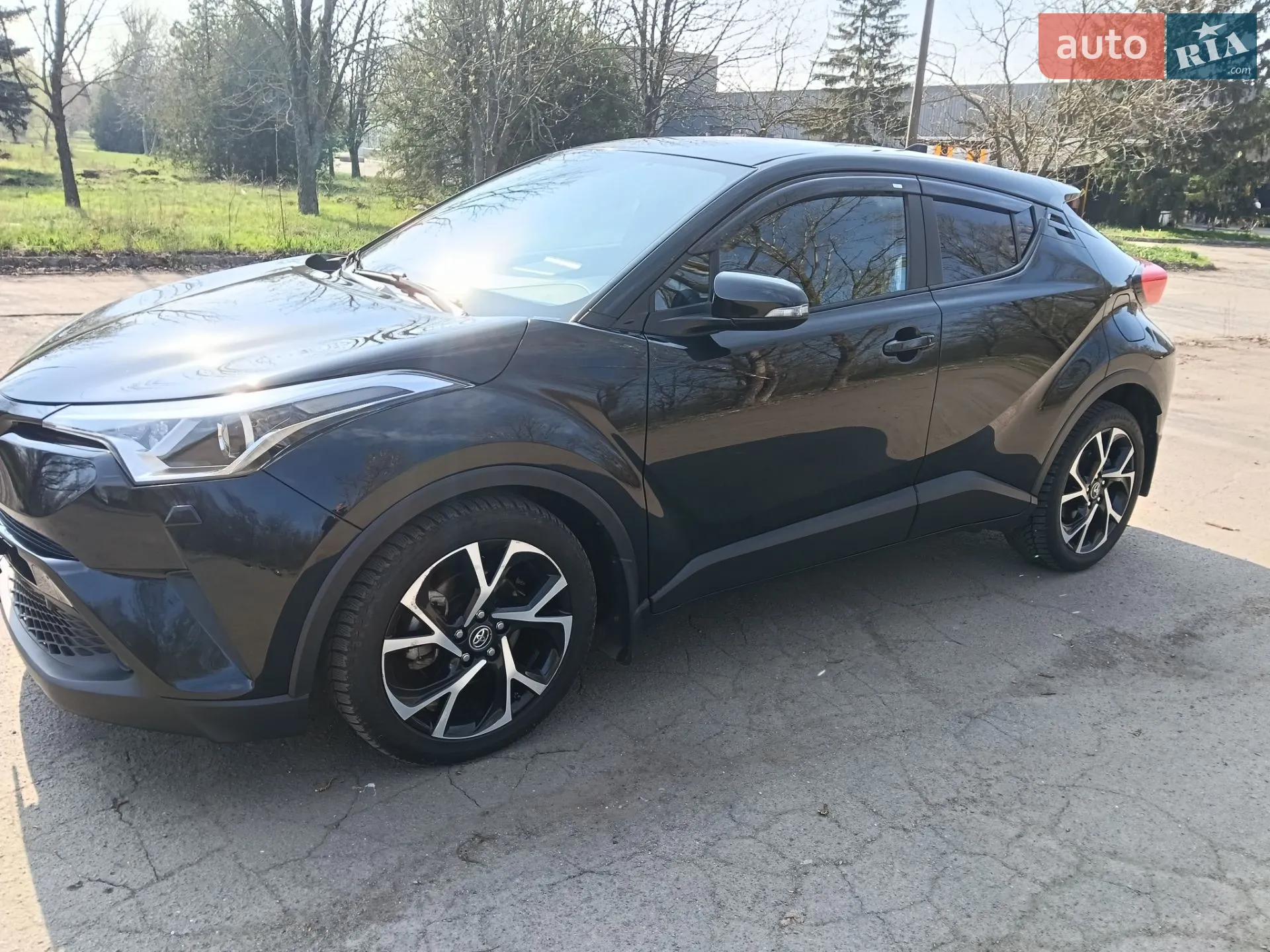 2017 Toyota C-HR - мініатюра 4
