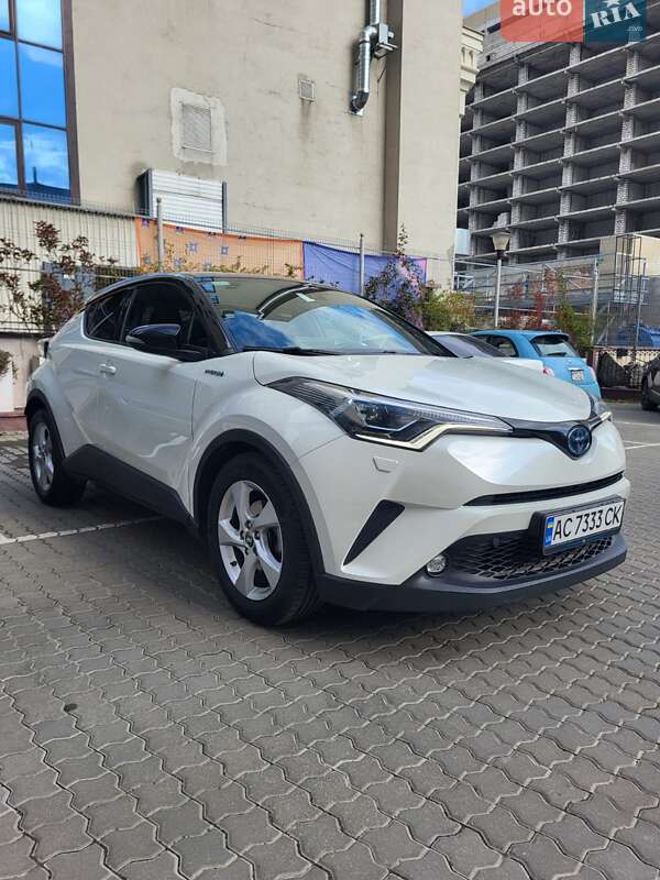 Toyota C-HR 2019