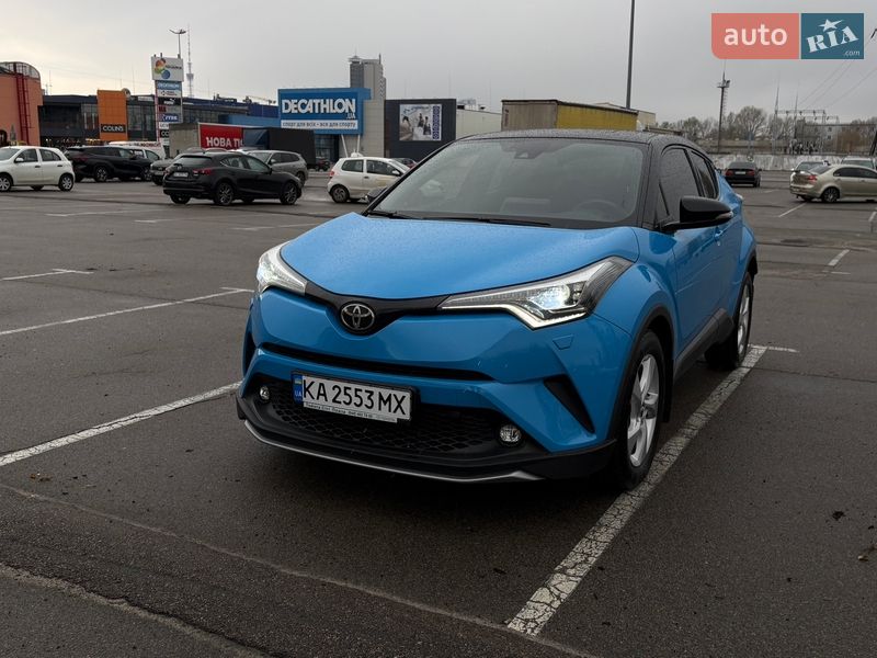 Внедорожник / Кроссовер Toyota C-HR 2019 в Киеве фото Внедорожник / Кроссовер Toyota C-HR 2019 в Киеве