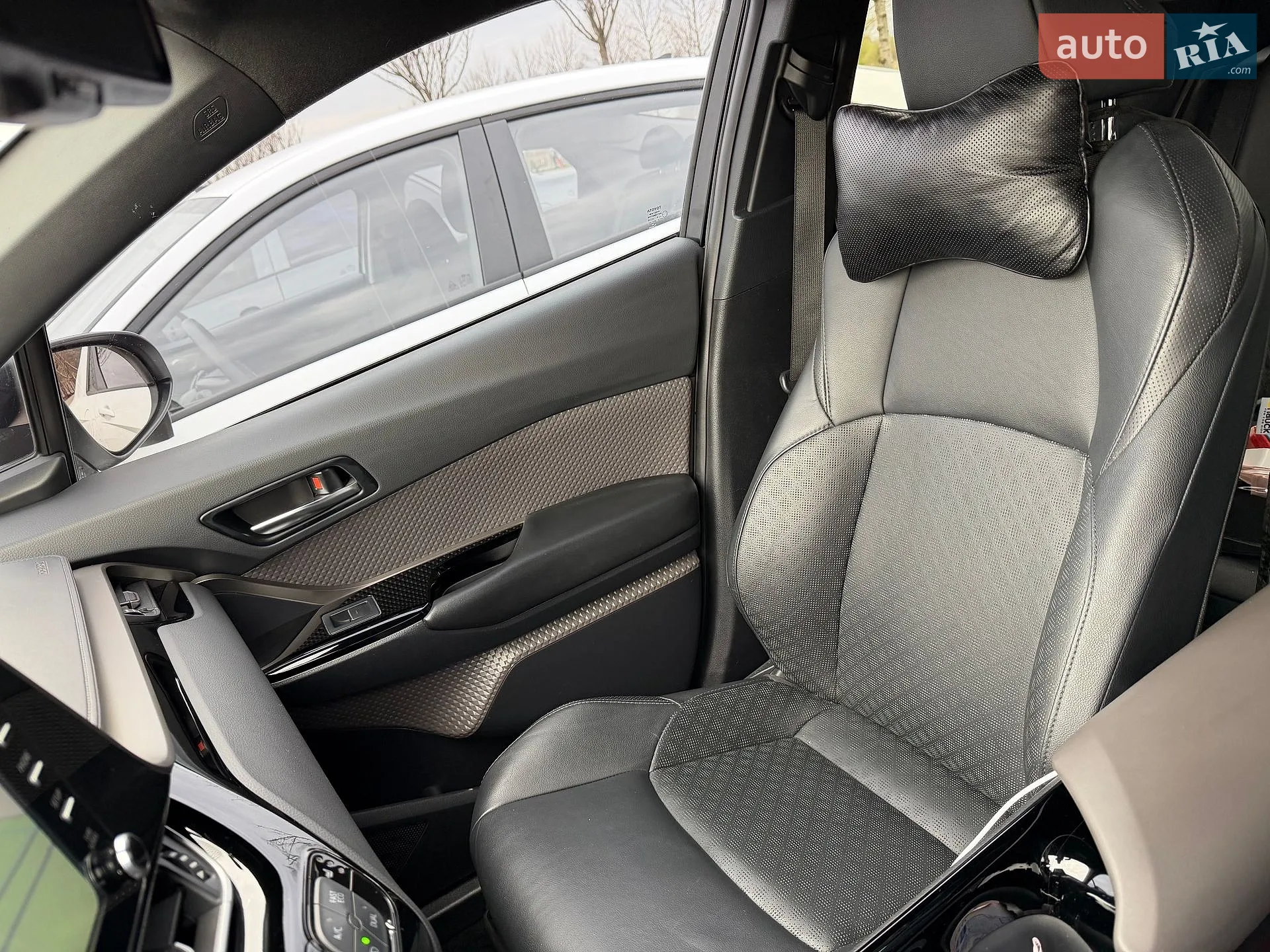2019 Toyota C-HR - мініатюра 14