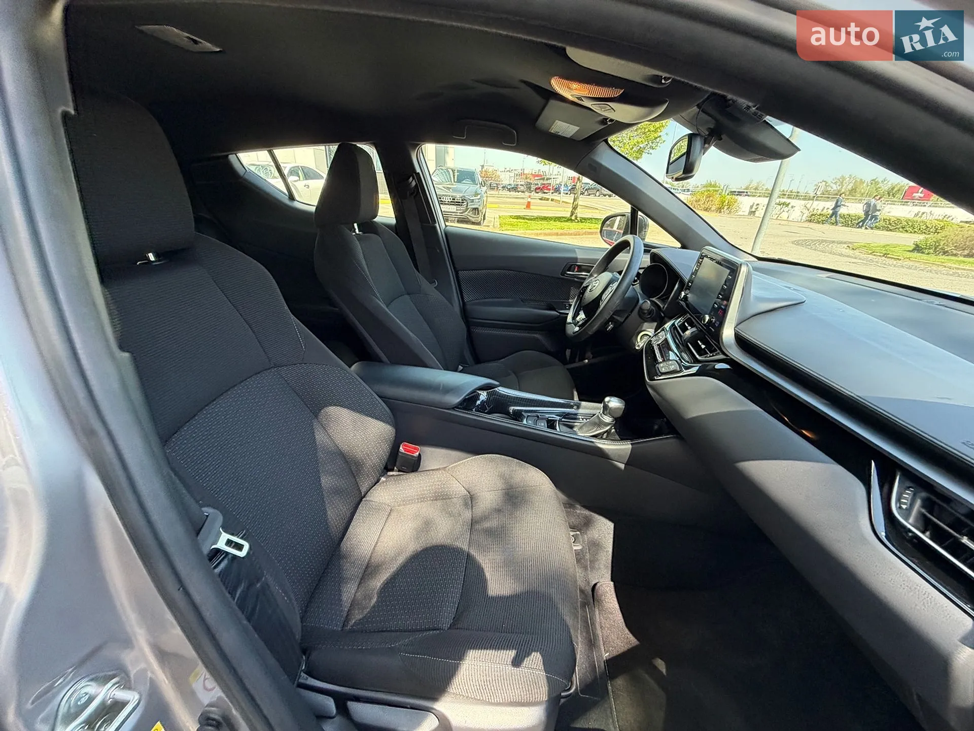 2019 Toyota C-HR - мініатюра 30