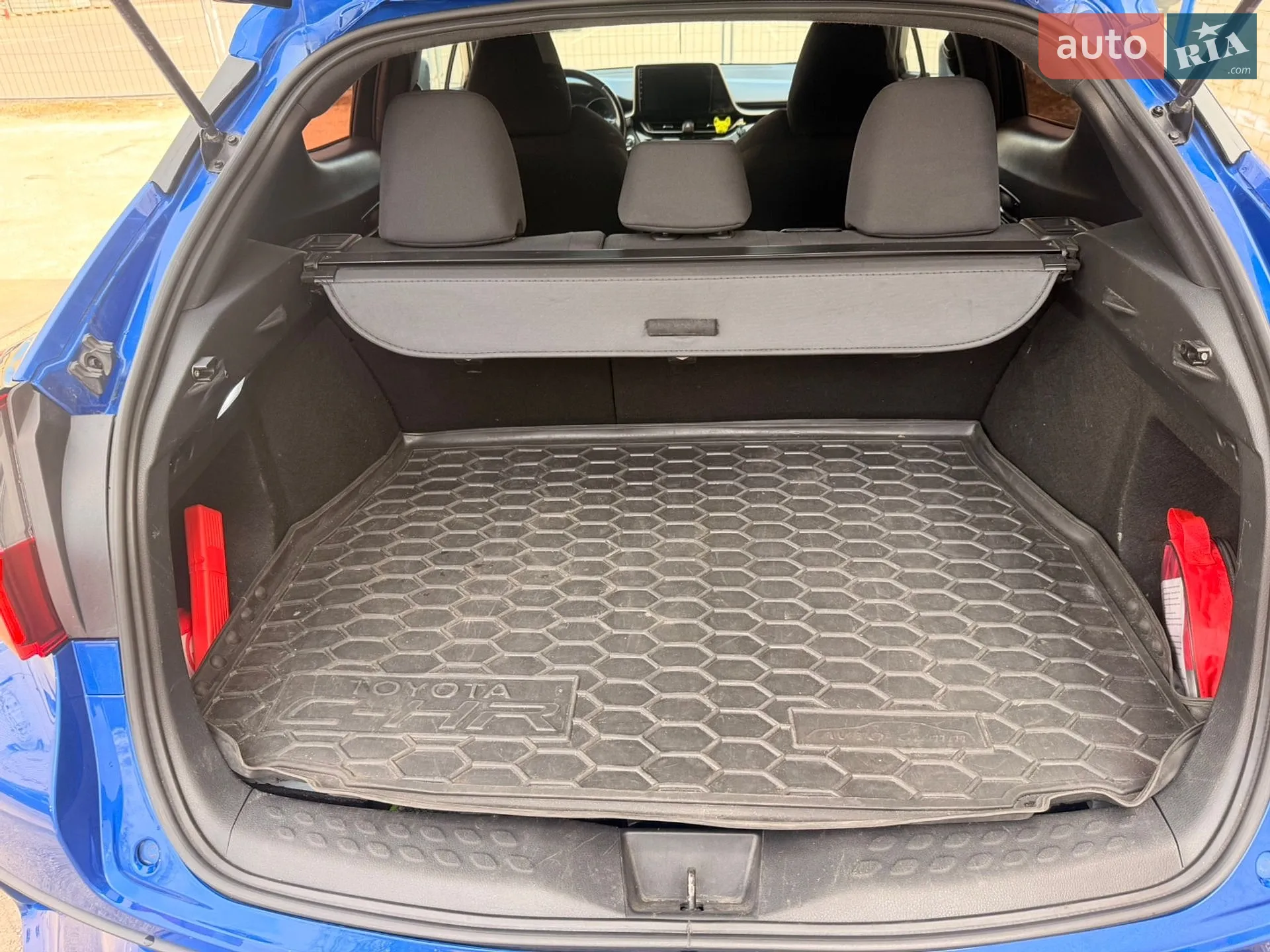 2019 Toyota C-HR - мініатюра 11