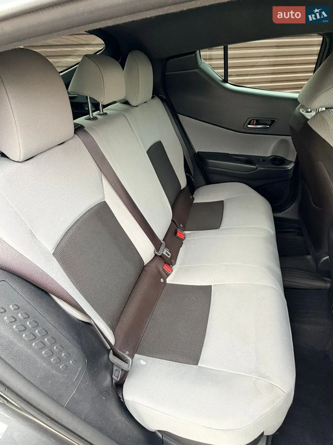 2019 Toyota C-HR - мініатюра 8
