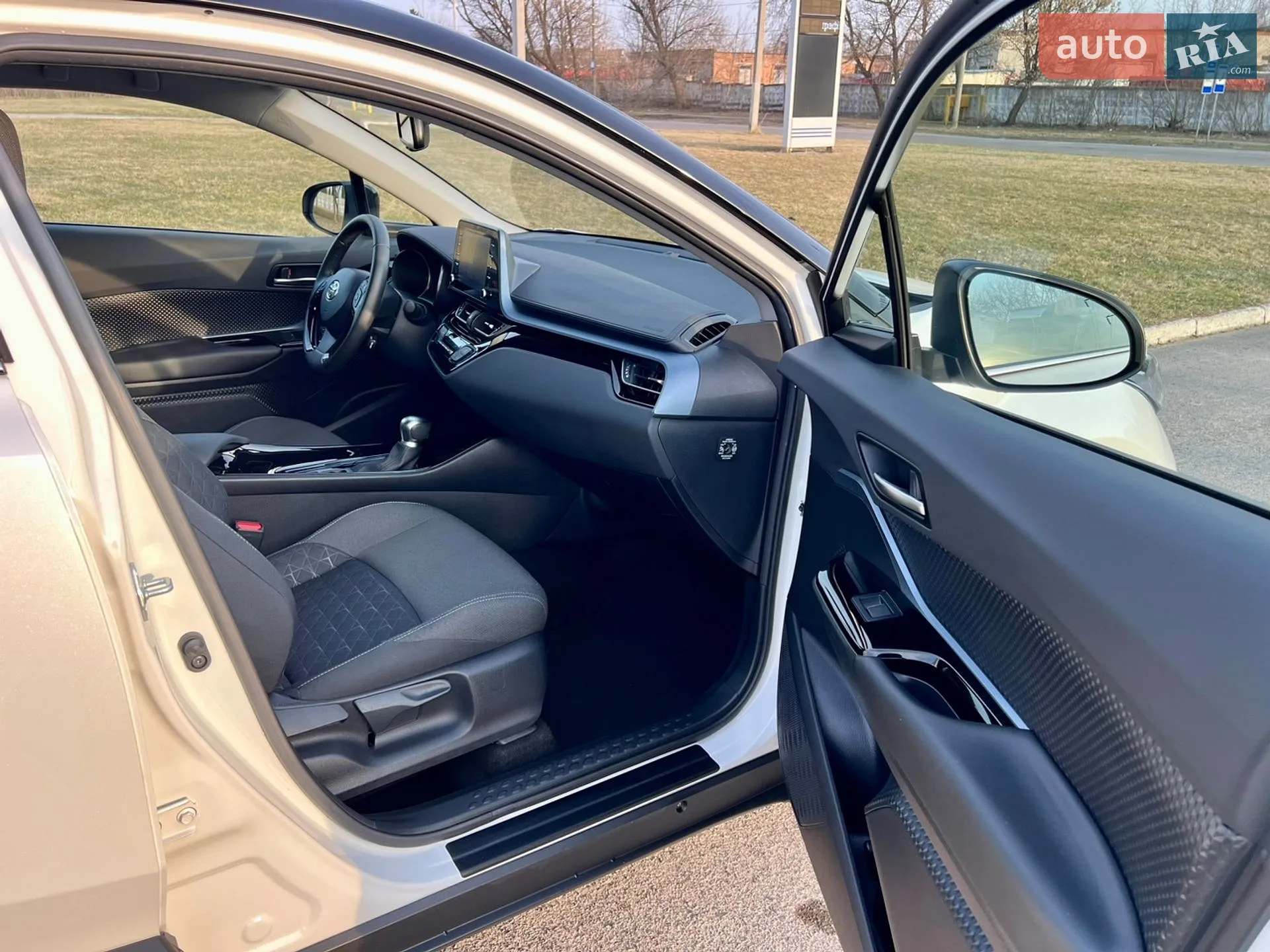 2020 Toyota C-HR - мініатюра 39