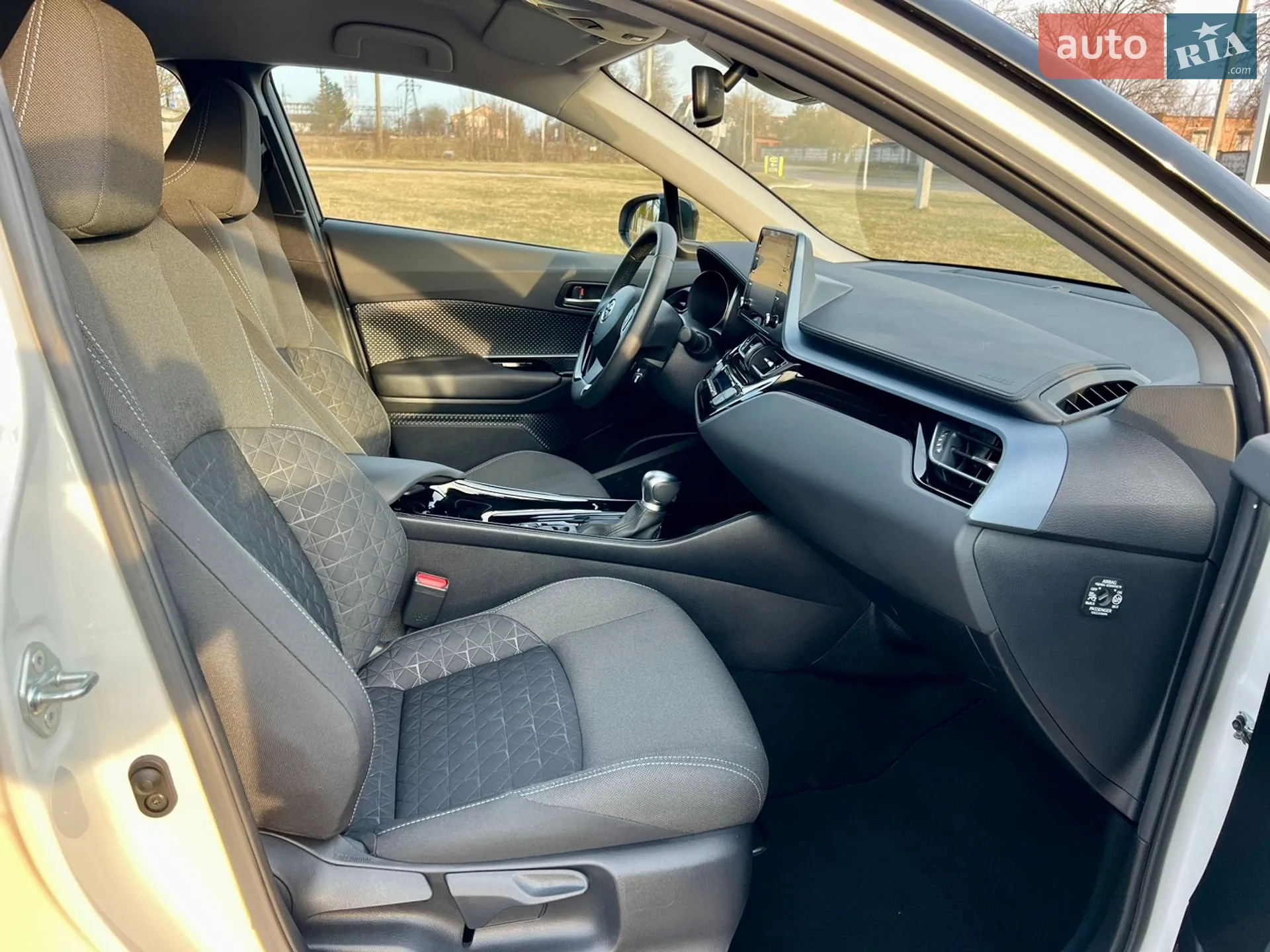 2020 Toyota C-HR - мініатюра 41