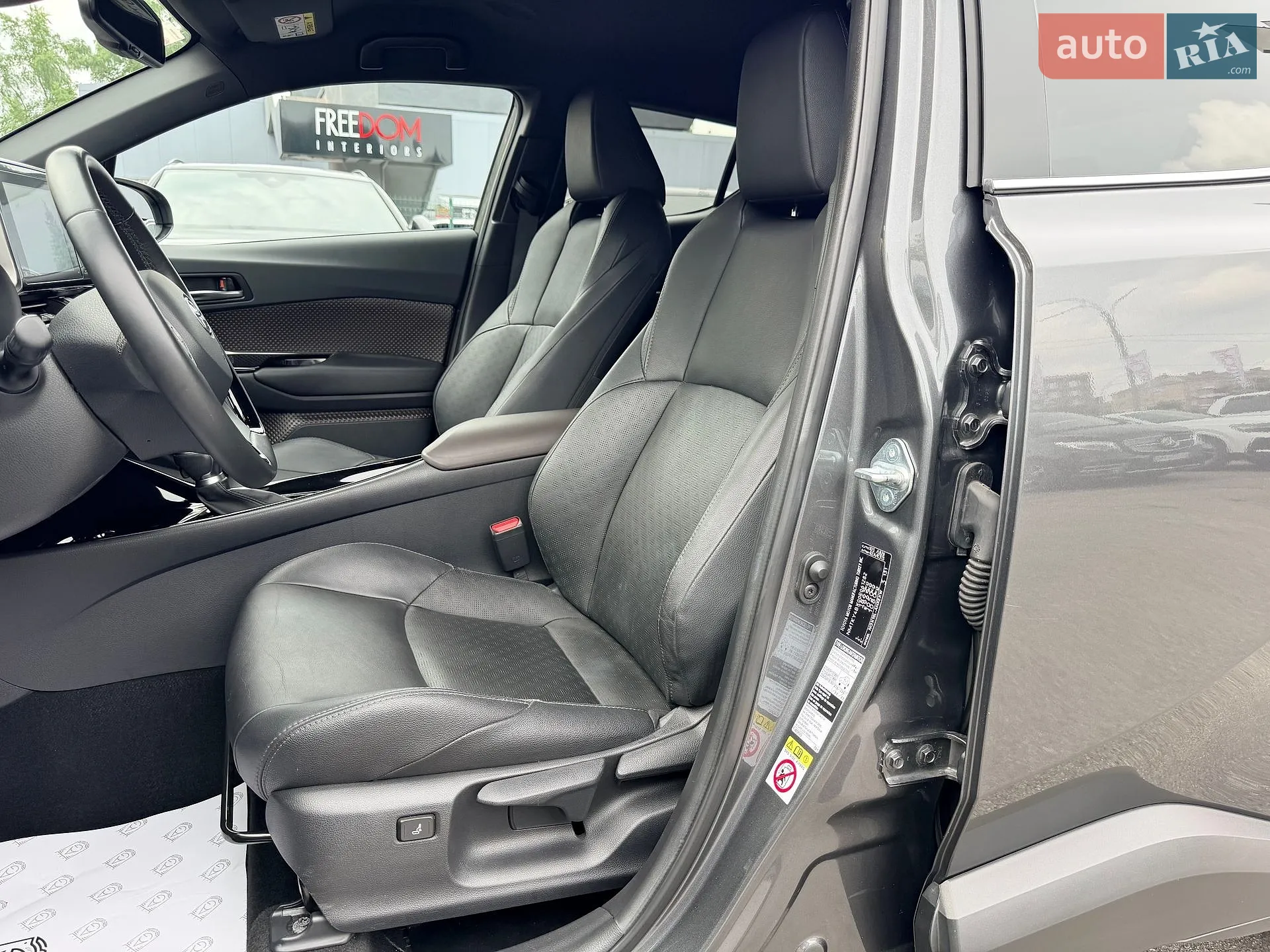 2019 Toyota C-HR - мініатюра 15
