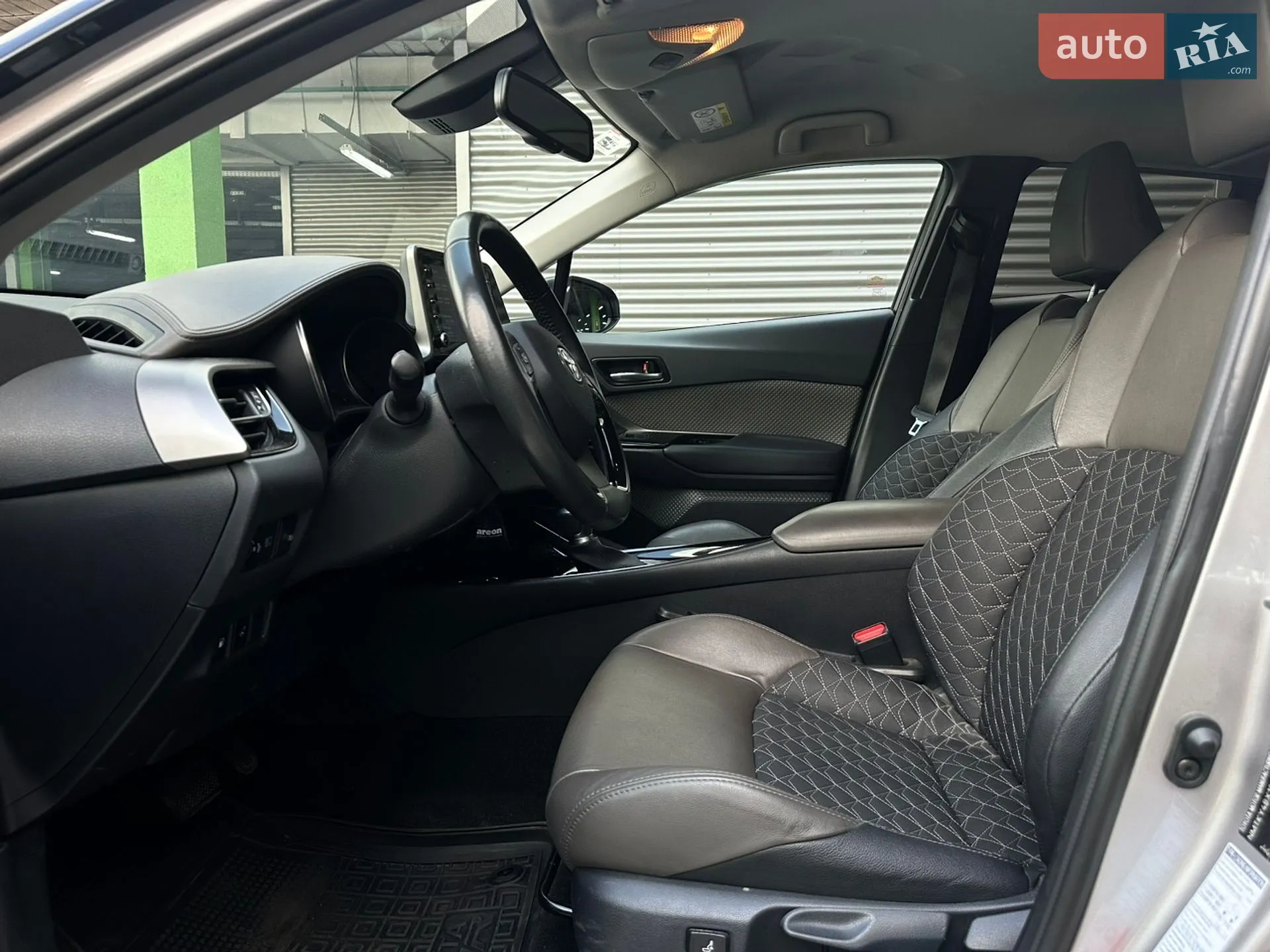 2021 Toyota C-HR - мініатюра 17