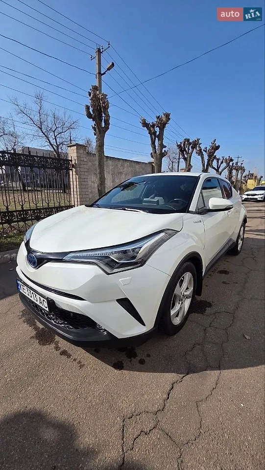 2017 Toyota C-HR - мініатюра 27