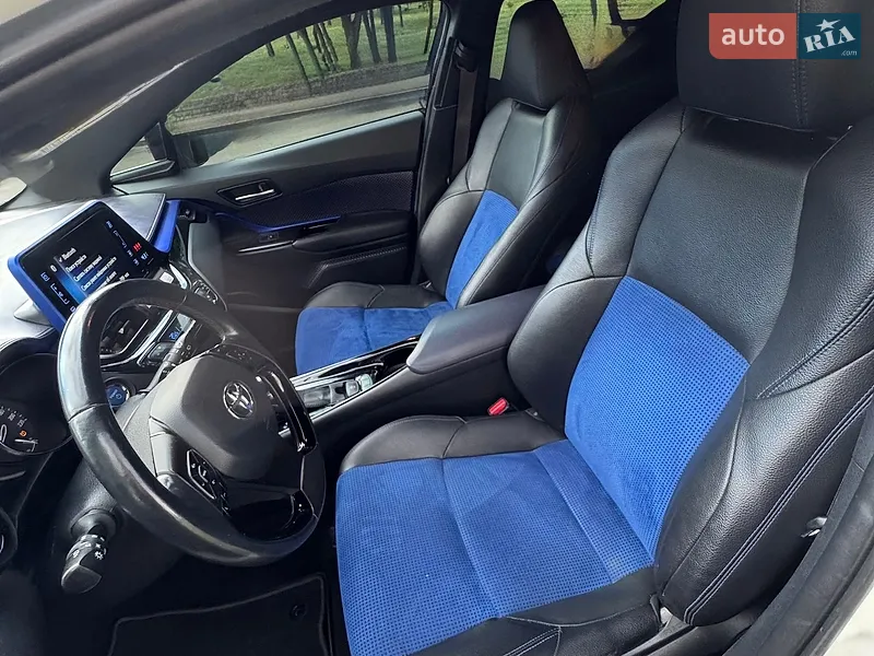 Toyota C-HR 2018 VIN NMTKZ4BXX0R133201 фото оголошення 16 з 45