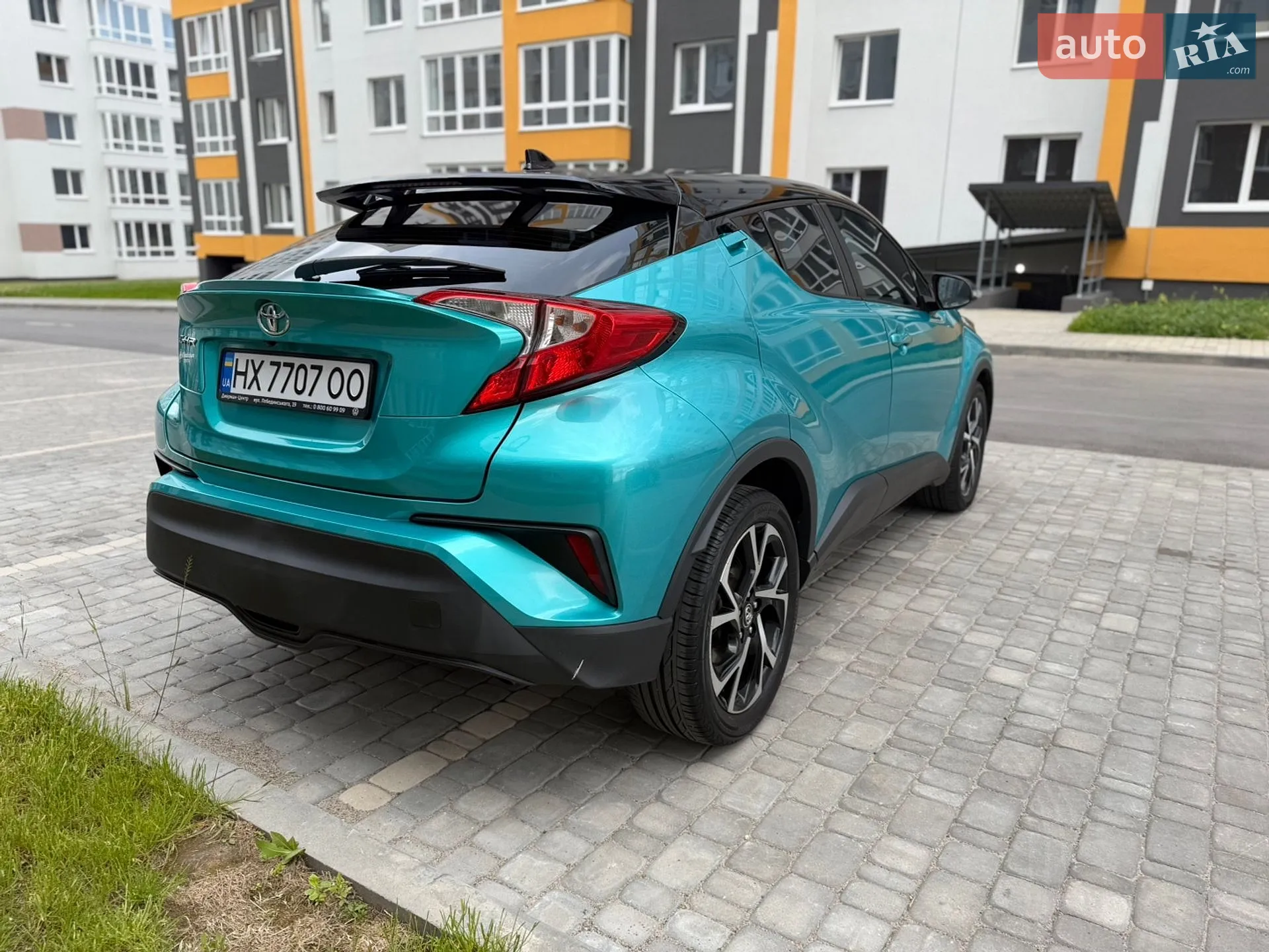 2017 Toyota C-HR - мініатюра 7