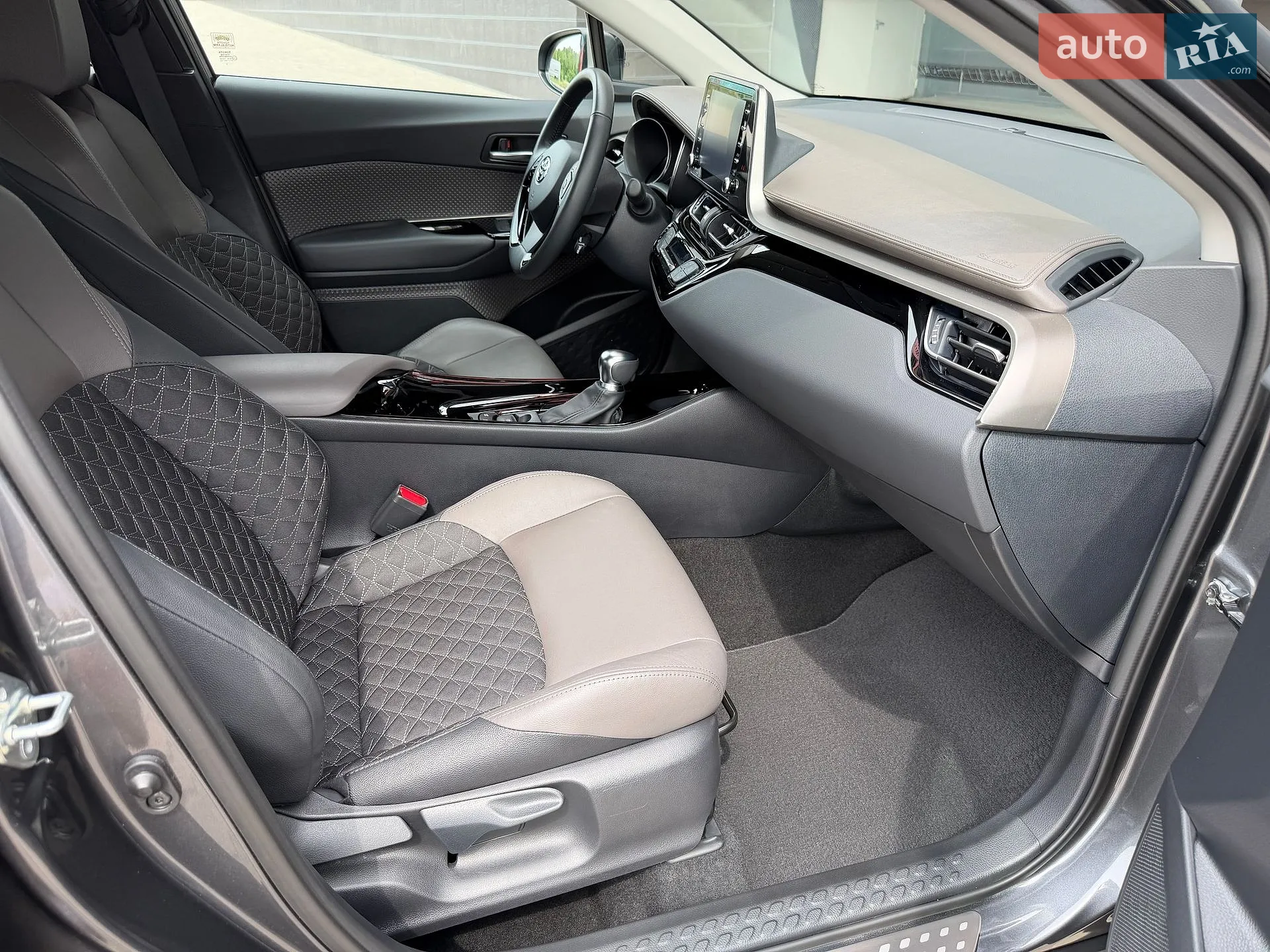 2023 Toyota C-HR - мініатюра 65