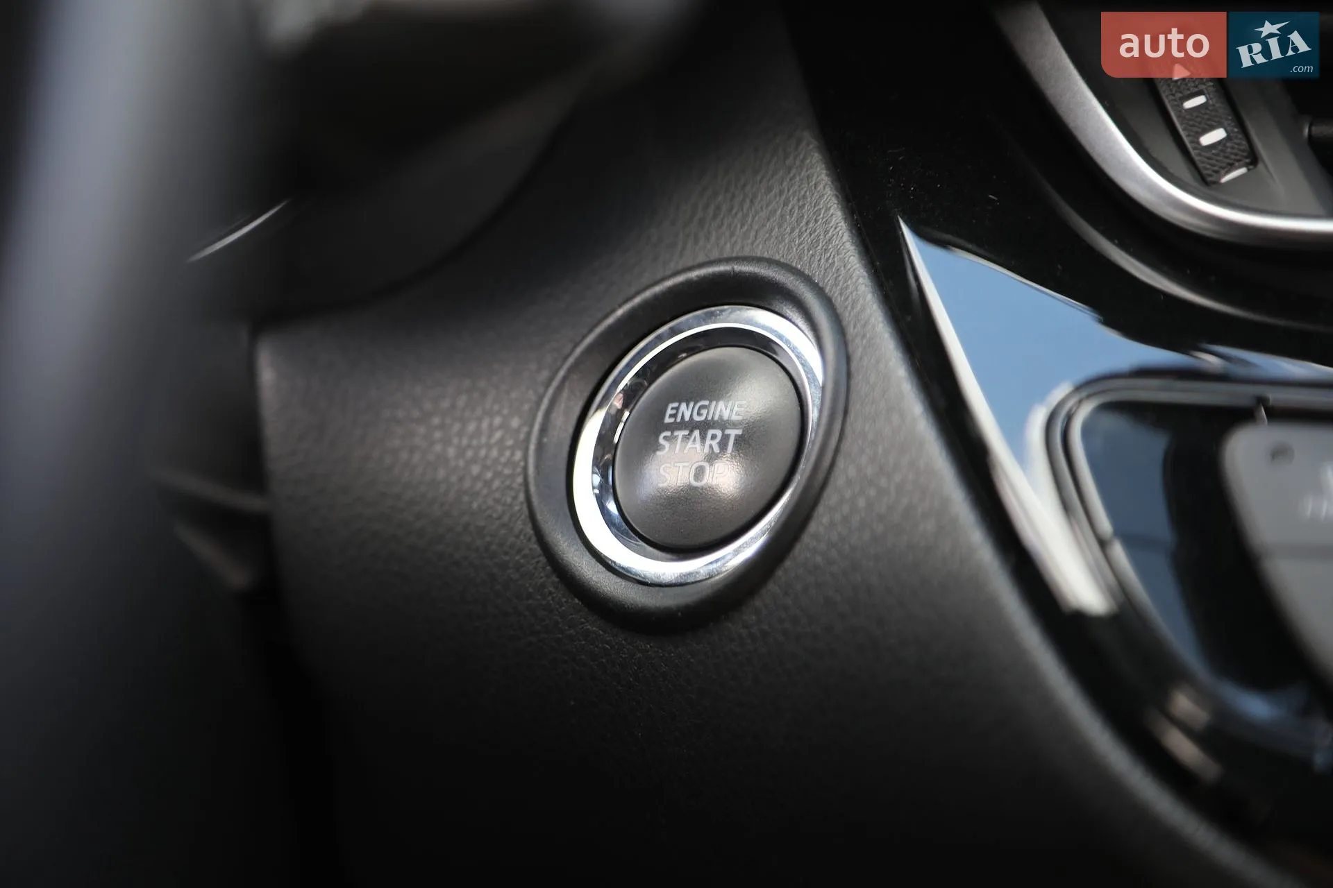 2019 Toyota C-HR - мініатюра 25