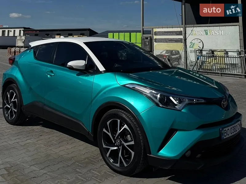 Toyota C-HR