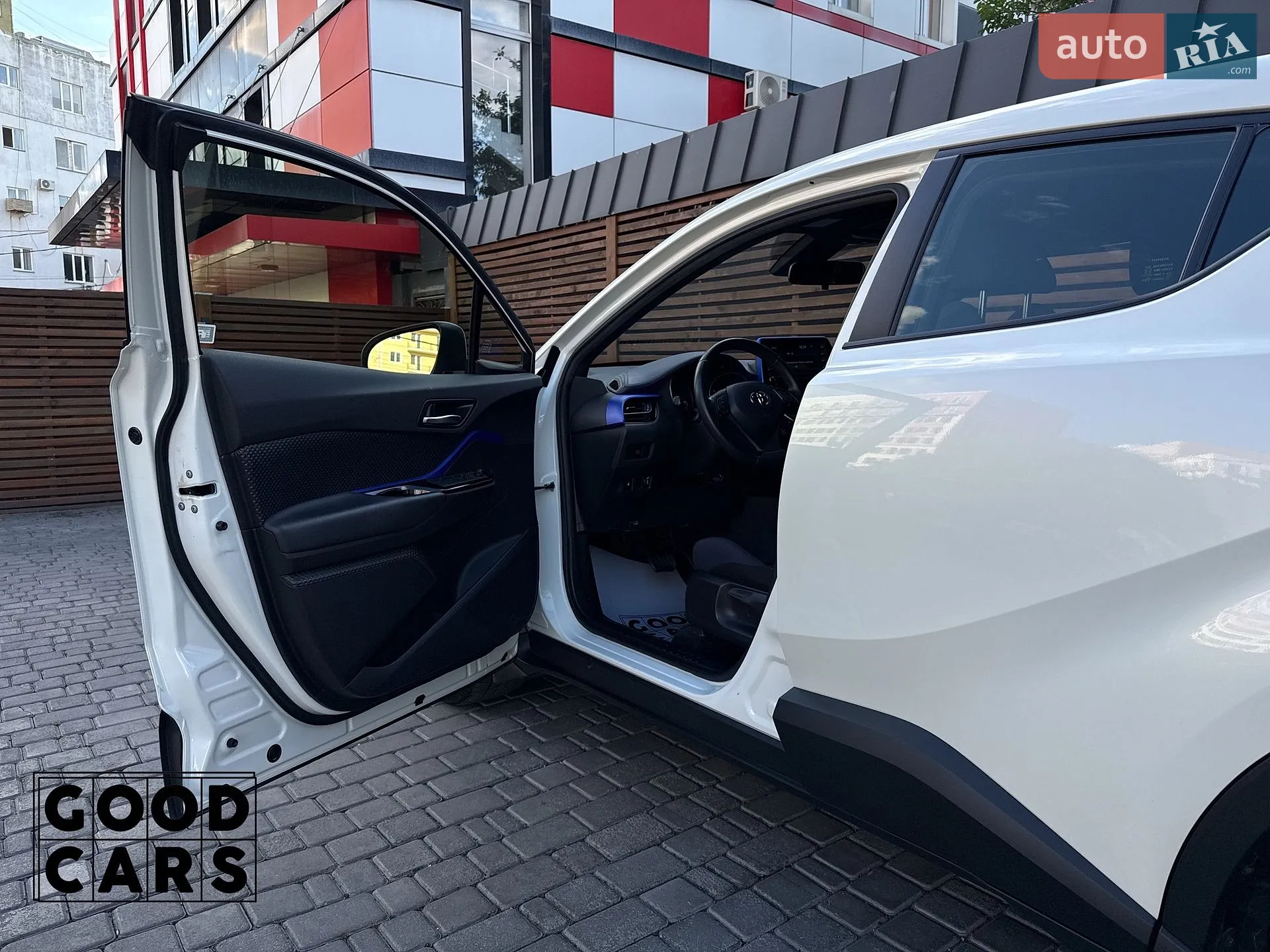 2019 Toyota C-HR - мініатюра 24