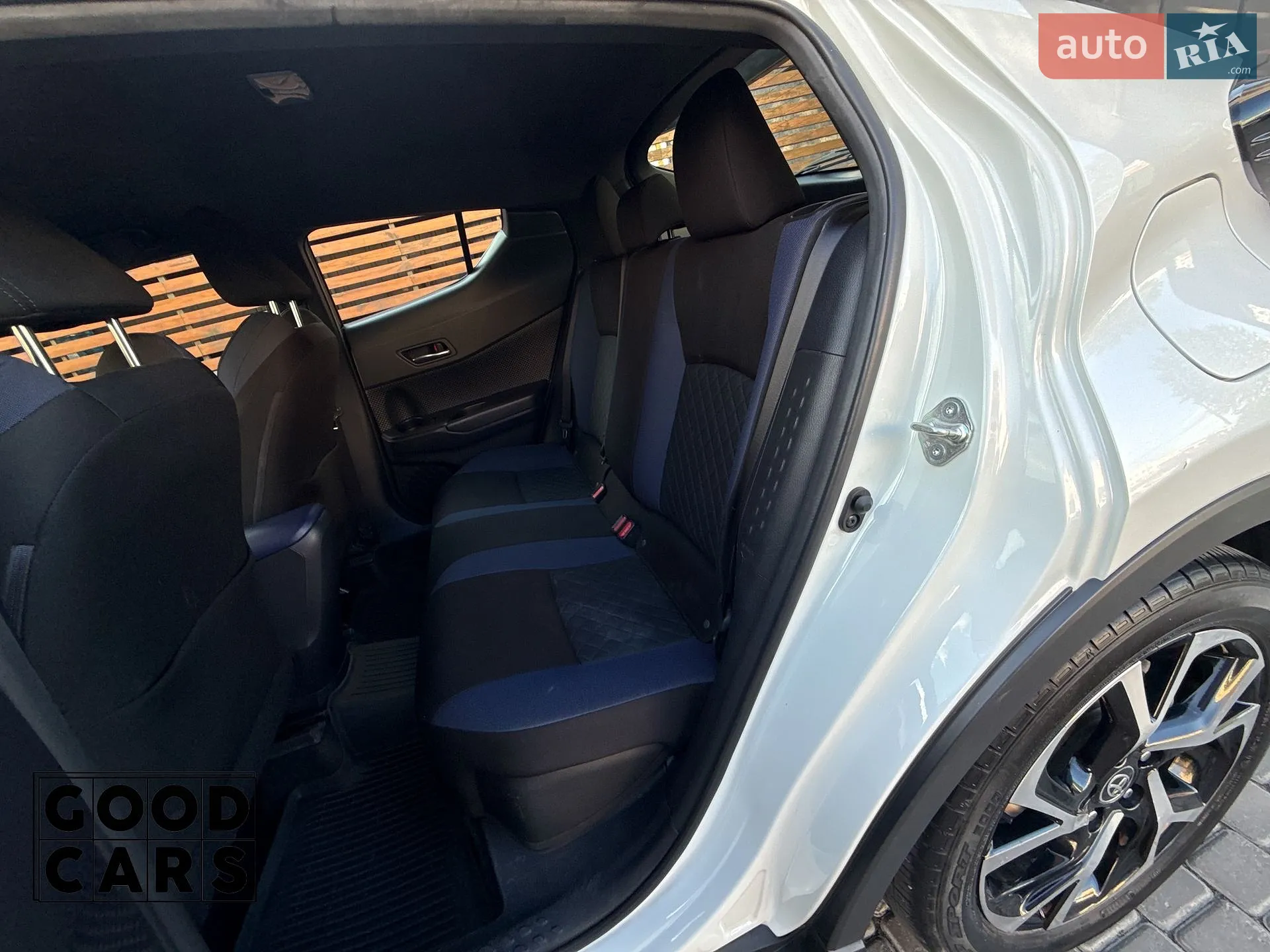 2019 Toyota C-HR - мініатюра 31