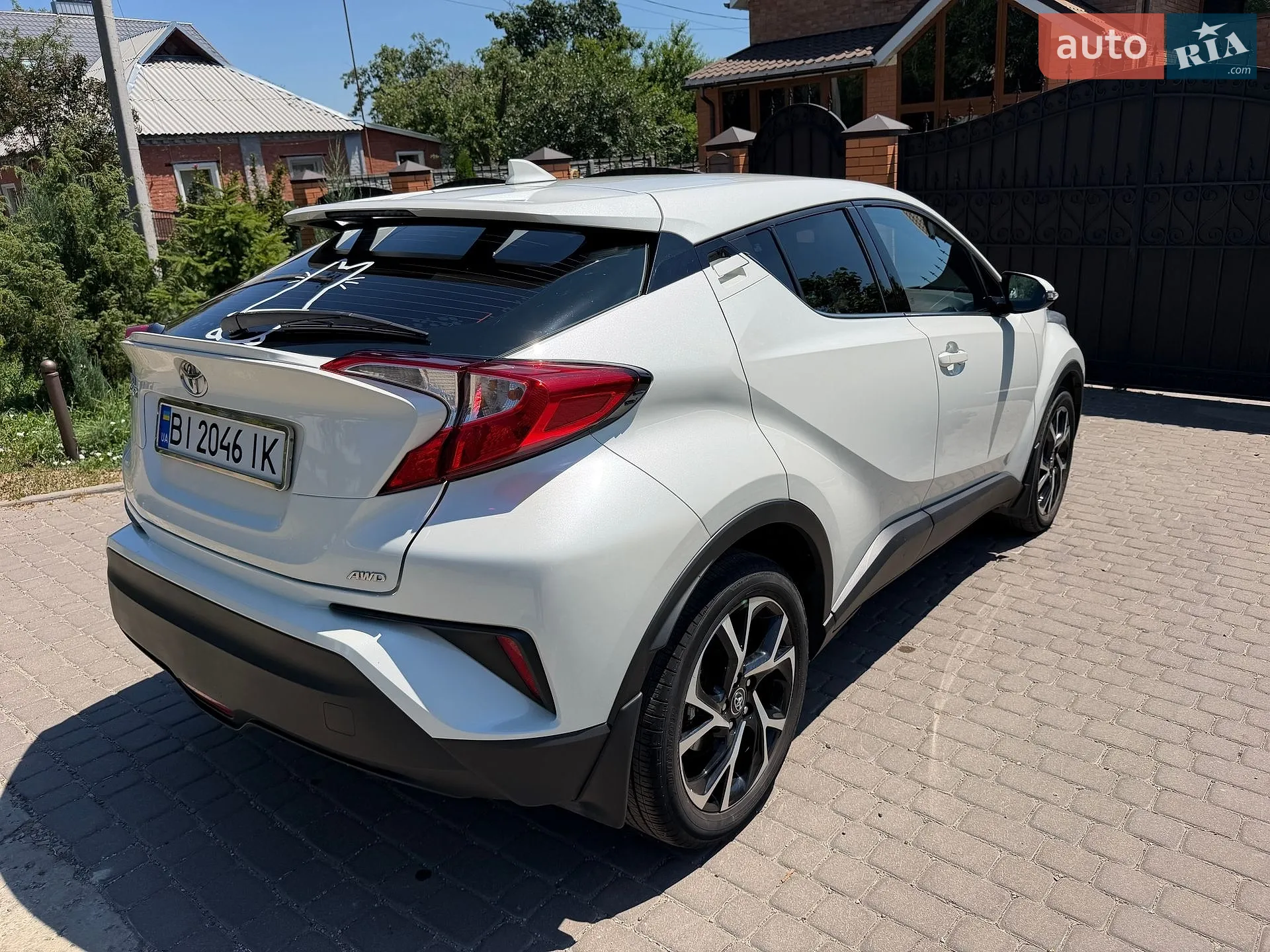 2016 Toyota C-HR - мініатюра 5