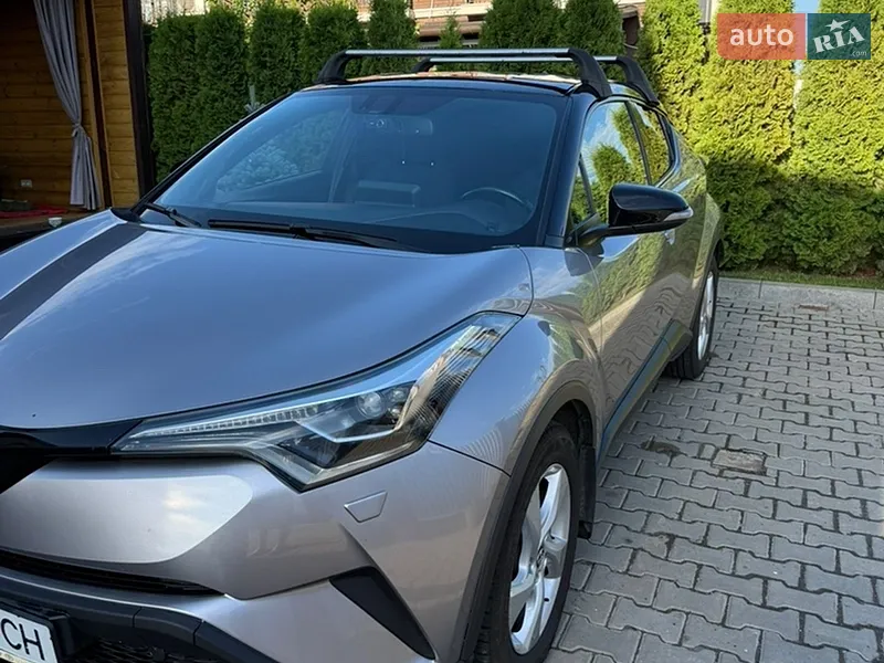 Toyota C-HR 2016