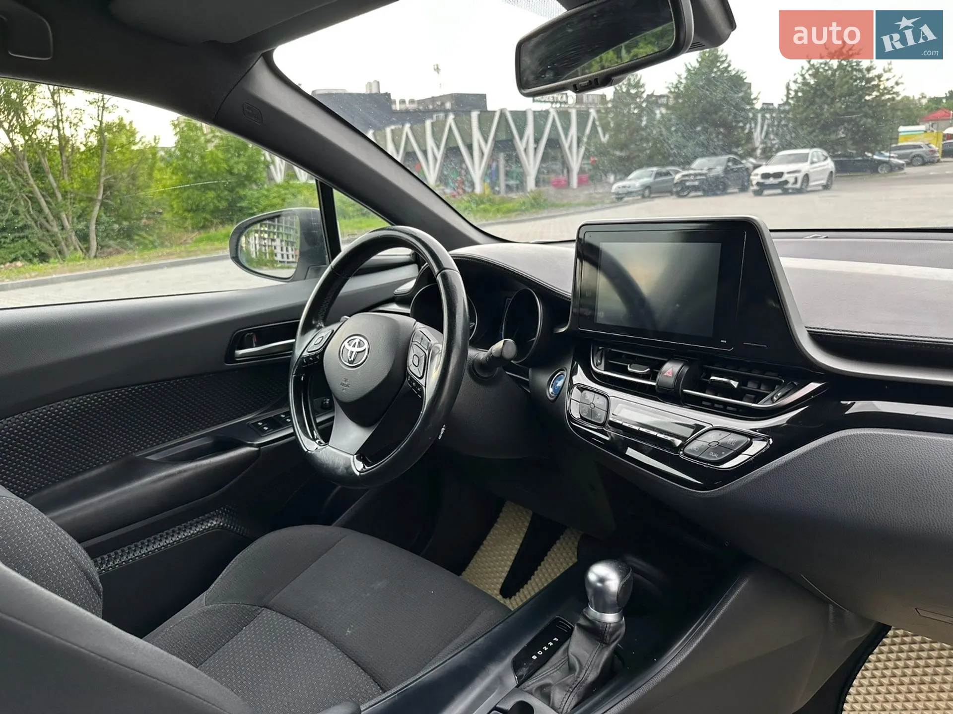 2018 Toyota C-HR - мініатюра 16