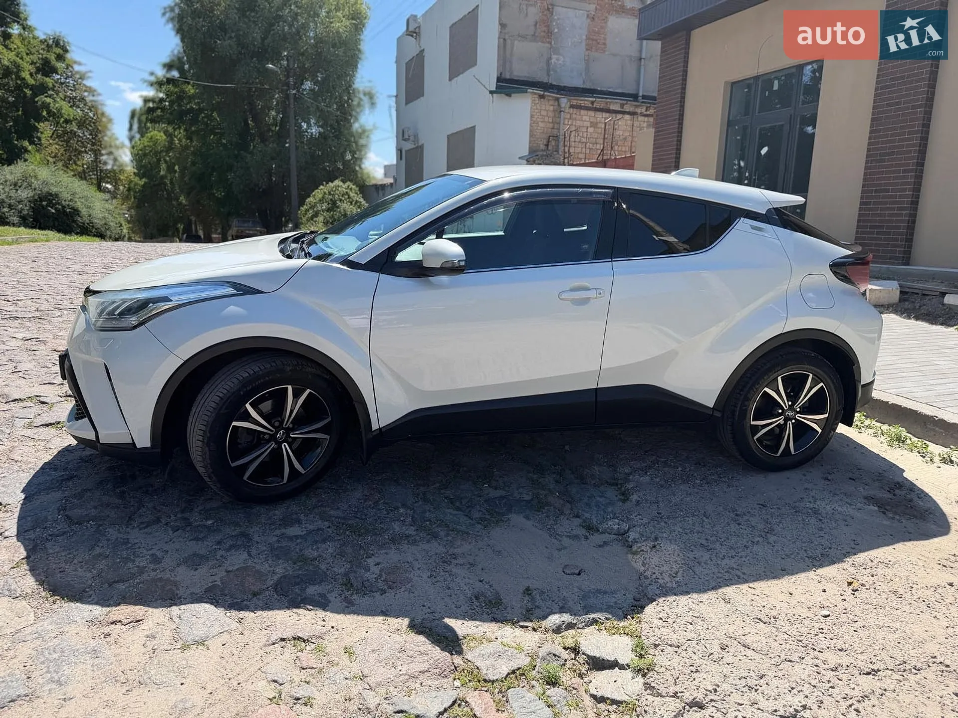 2020 Toyota C-HR - мініатюра 10
