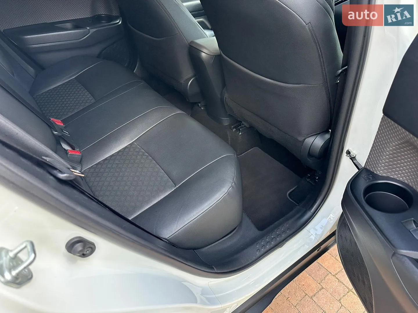 2019 Toyota C-HR - мініатюра 134