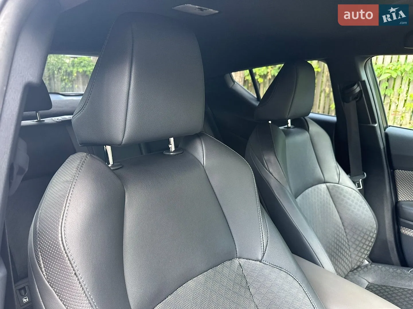 2019 Toyota C-HR - мініатюра 156