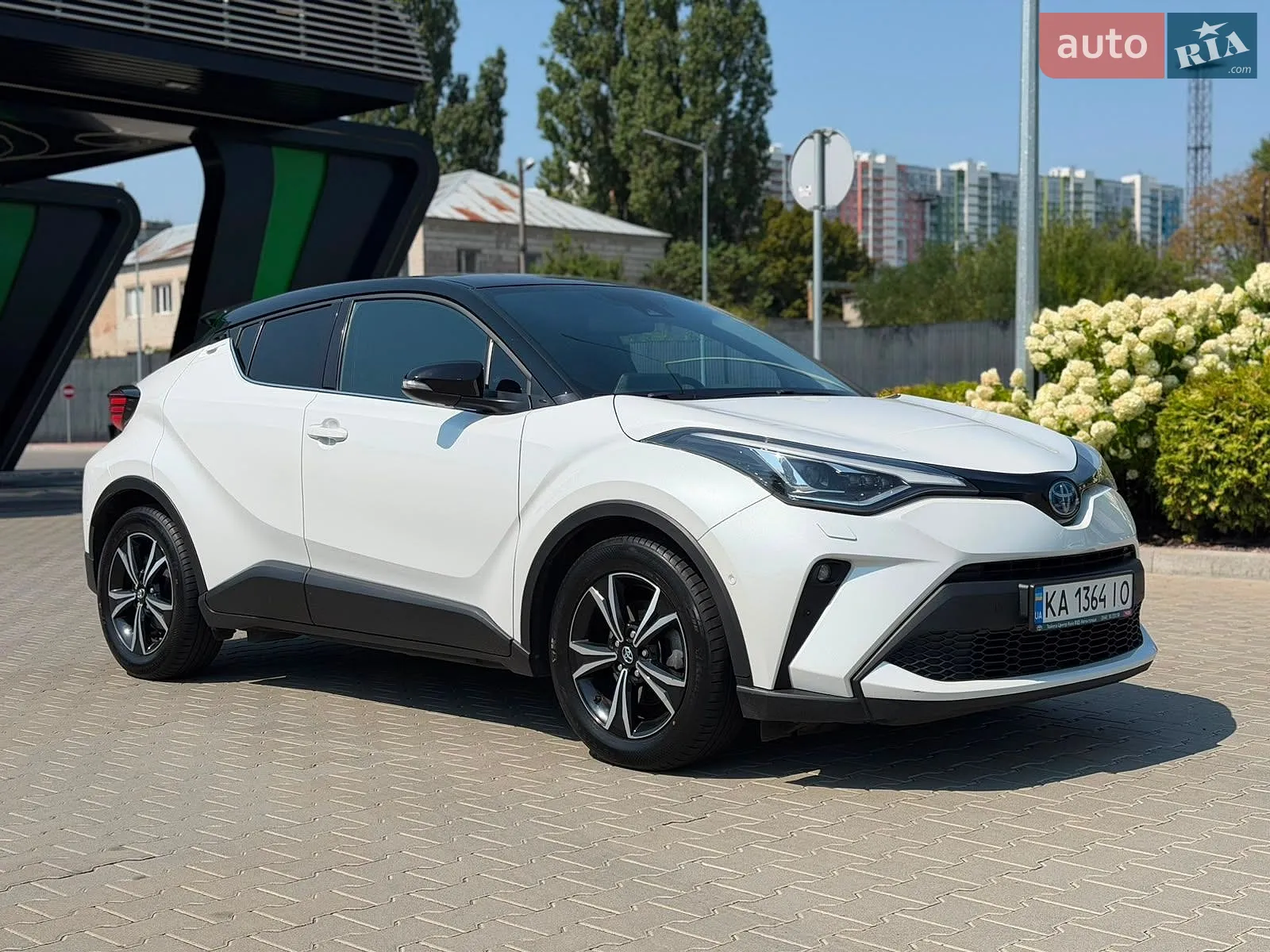 2022 Toyota C-HR - мініатюра 6